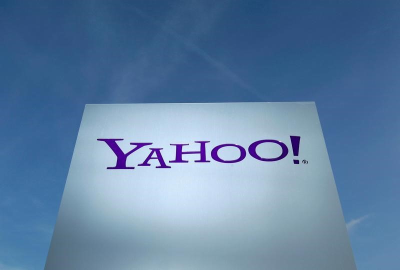 © Reuters. Verizon, cerca de comprar Yahoo con recorte de precio de $250-350 millones