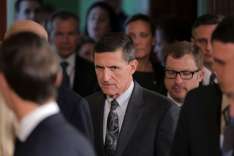 © Reuters. File Photo: White House National Security Advisor Michael Flynn (C) arrives prior to a joint news conference between Canadian Prime Minister Justin Trudeau and U.S. President Donald Trump at the White House in Washington, U.S.