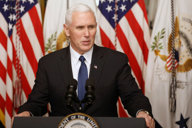 © Reuters. U.S. Vice President Mike Pence delivers remarks before swearing in Education Secretary Betsy DeVos at the Eisenhower Executive Office Building at the White House in Washington