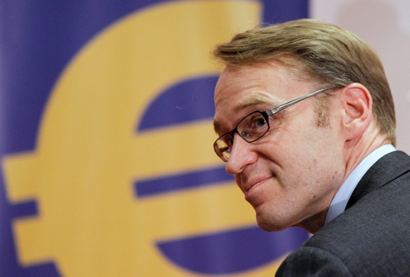 © Reuters. Weidmann, President of German Bundesbank attends the Generation Euro Students' Award ceremony at the ECB headquarters in Frankfurt