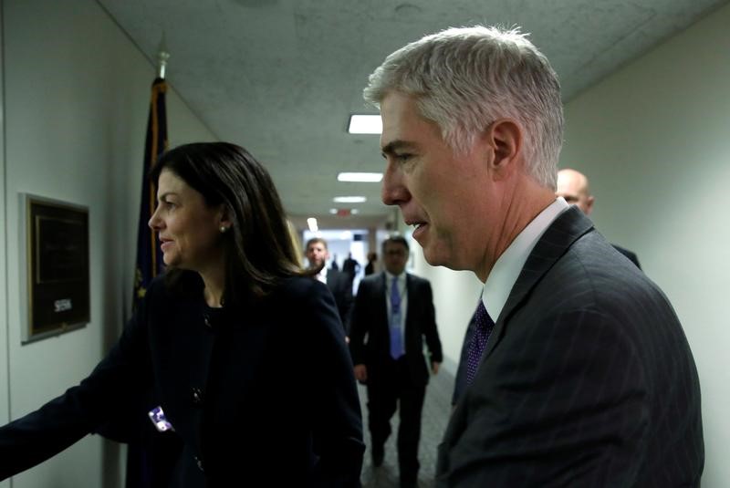 © Reuters. Supreme Court nominee Judge Neil Gorsuch meets with Senator Jeanne Shaheen