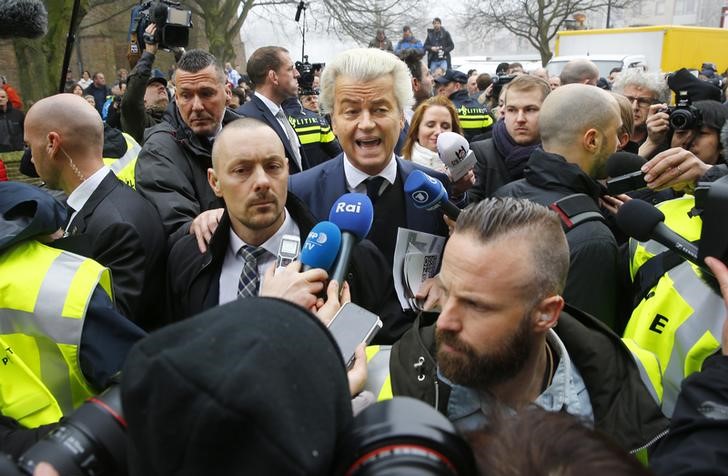 © Reuters. Wilders lanza su campaña electoral prometiendo acabar con "la escoria marroquí"