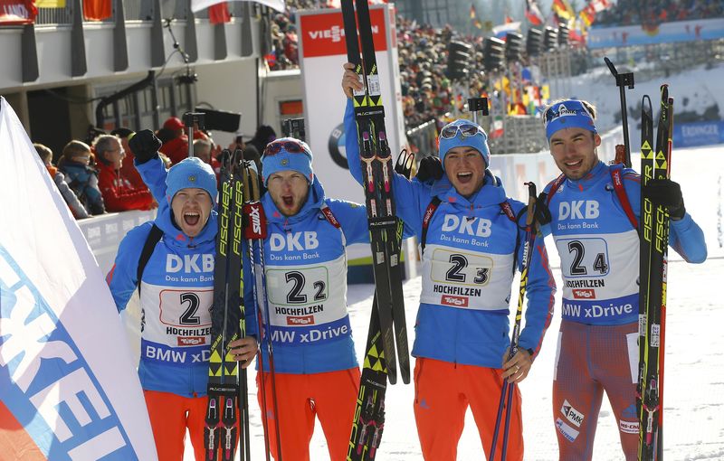 © Reuters. Biathlon - IBU World Championships Hochfilzen - Men 4 x 7.5 km Relay