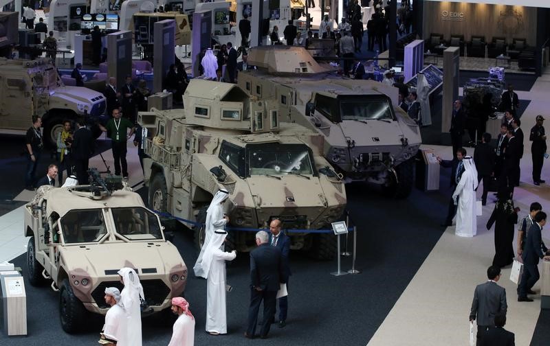 © Reuters. متحدث: الإمارات تتوقع عقد صفقات بقيمة 5.4 مليار دولار في معرض دفاعي
