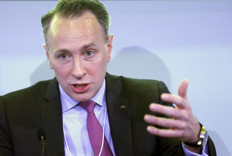 © Reuters. Buberl CEO of AXA attends the WEF annual meeting in Davos