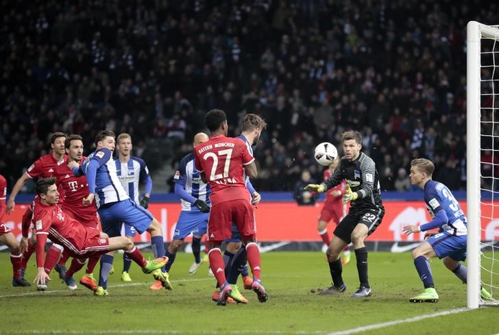 © Reuters. Football Soccer - Hertha BSC Berlin v Bayern Munich - German Bundesliga