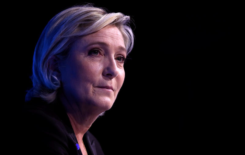 © Reuters. Líder da extrema direita francesa, Marine Le Pen