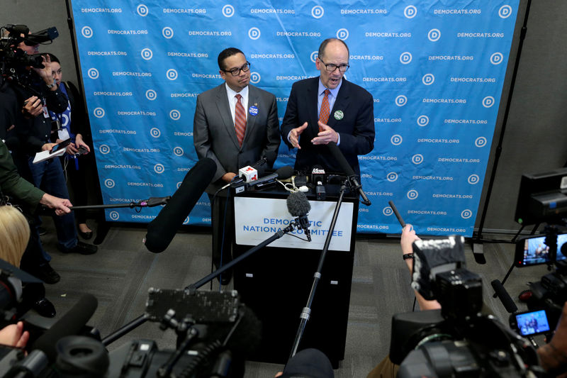 © Reuters. Newly elected Assistant Democratic National Chair, Keith Ellison and newly elected Democratic National Chair, Tom Perez speak with the press during the Democratic National Committee winter meeting in Atlanta