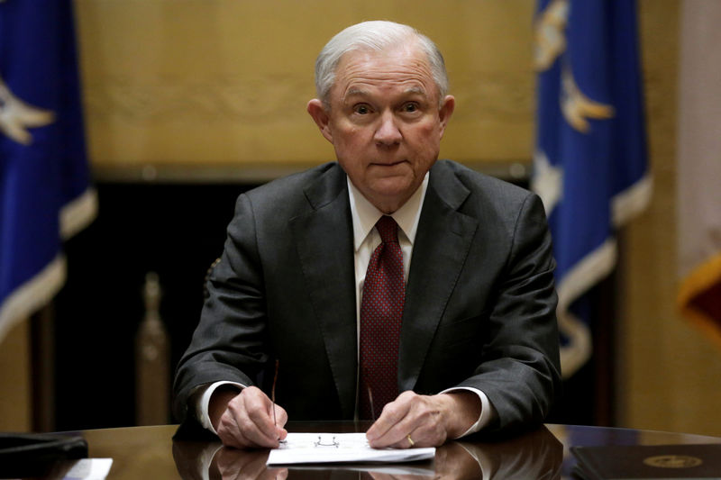 © Reuters. Sessions holds his first meeting with heads of federal law enforcement components