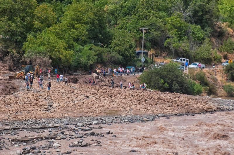© Reuters. ثلاثة قتلى و19 مفقودا في فيضانات بوسط تشيلي