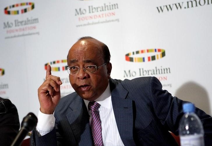 © Reuters. Ibrahim addresses participants during the launch of the 2008 Ibrahim Index of African Governance in Addis Ababa