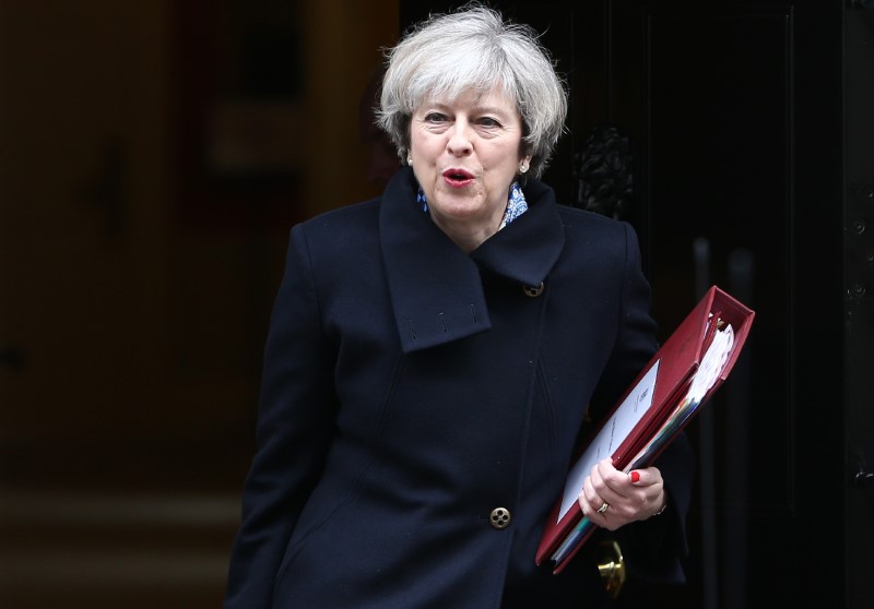 © Reuters. Premiê britânica Theresa May em Londres