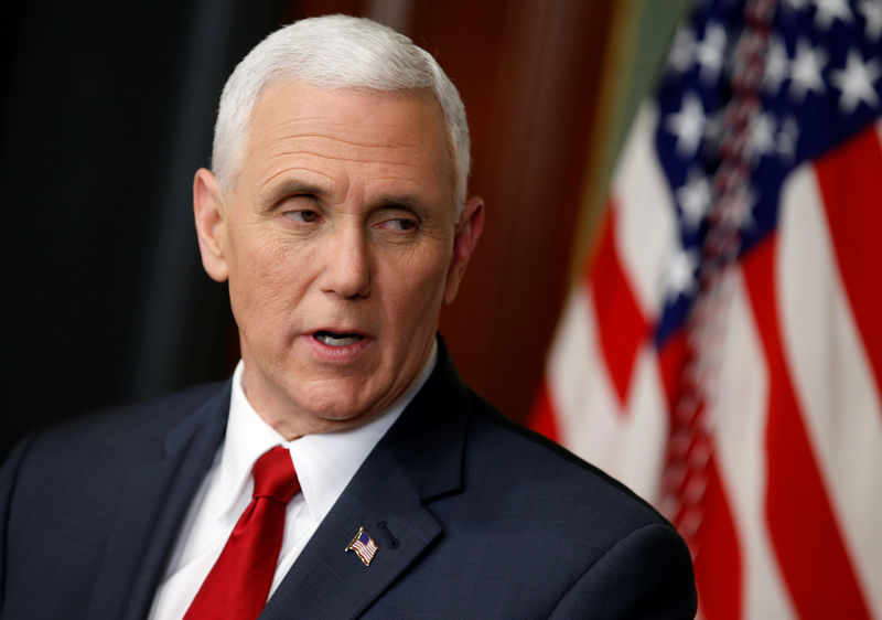 © Reuters. Pence speaks before swearing in Zinke to be Secretary of the Interior, in Washington