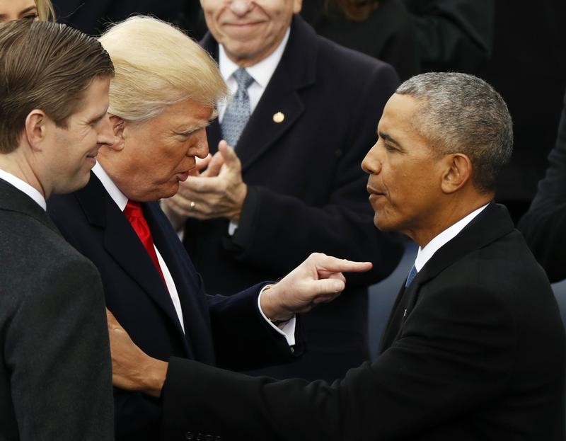 © Reuters. ترامب يتهم أوباما بالتنصت على مكالماته خلال الحملة الانتخابية