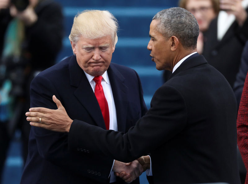 © Reuters. FILE PHOTO - President Barack Obama greets President elect Donald Trump at inauguration ceremonies swearing in Donald Trump as the 45th president of the United States on the West front of the U.S. Capitol in Washington