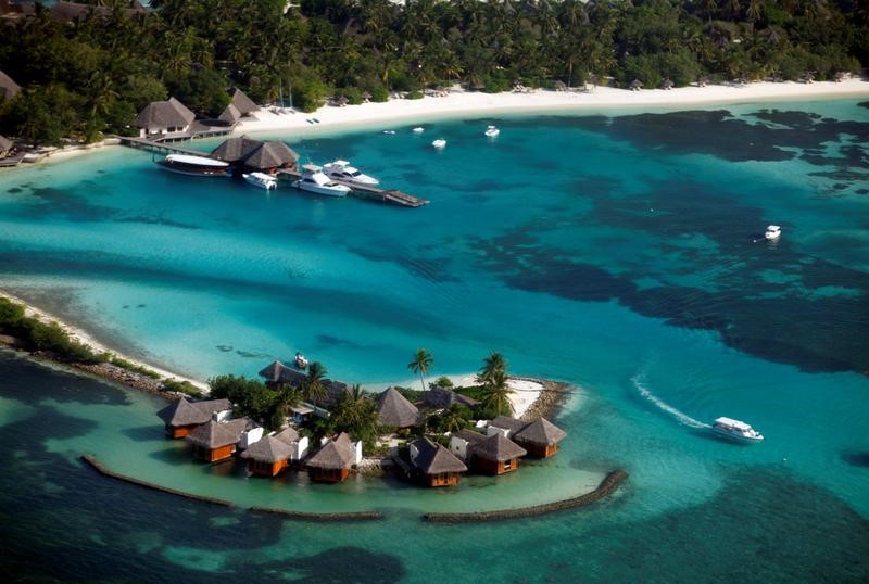 © Reuters. المالديف ترفض مزاعم عن بيعها جزرا للسعودية