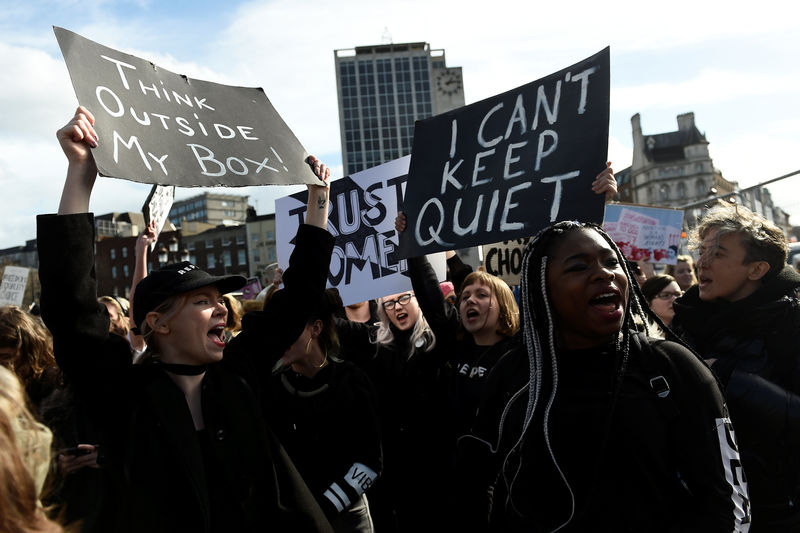 © Reuters. Campaigners stage a protest to demand more liberal abortion laws, in Dublin