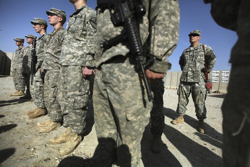 © Reuters. حصري-واشنطن تدرس نشر 1000 جندي "احتياطي" لدعم الحرب على الدولة الإسلامية