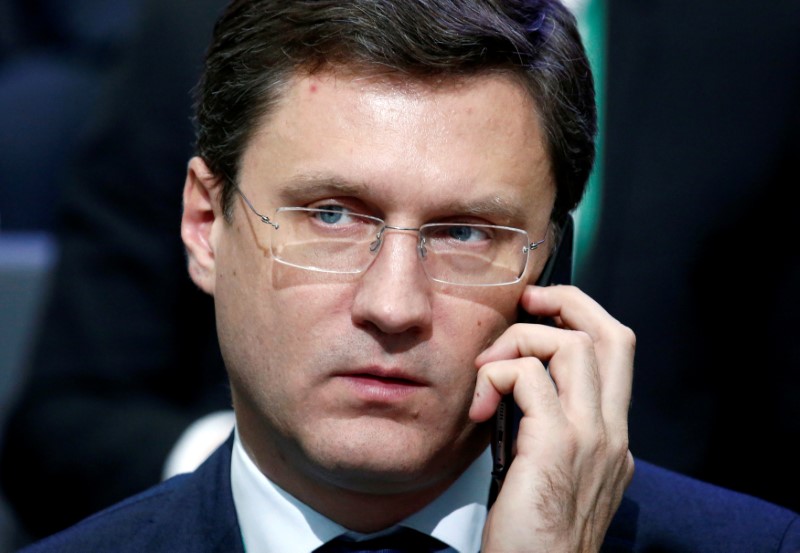 © Reuters. إنترفاكس: نوفاك يقول روسيا خفضت إنتاج النفط 156 ألف ب/ي التزاما باتفاق أوبك