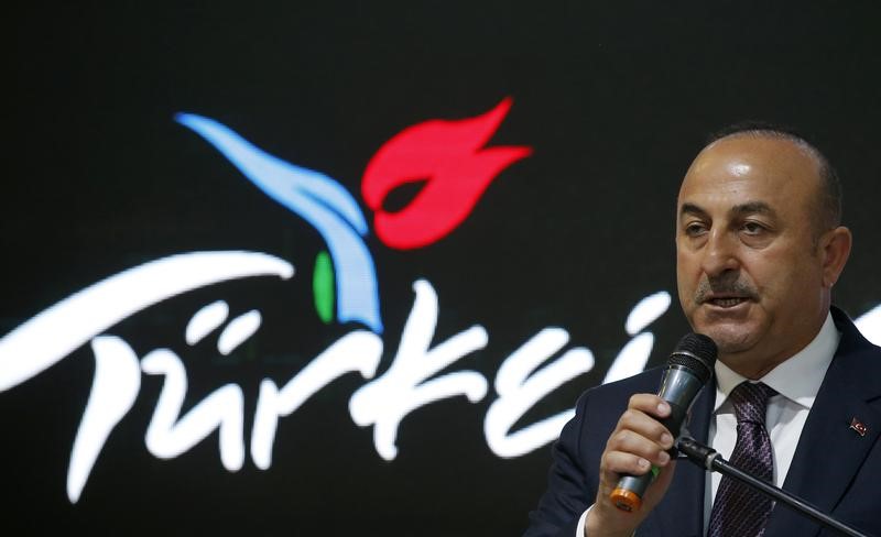 © Reuters. رئيس بلدية روتردام: وزير خارجية تركيا لن يسمح له بالمشاركة في حملة الاستفتاء