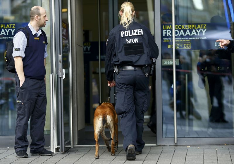 German Shopping Mall Shut On Police Fears Of An Attack By Reuters