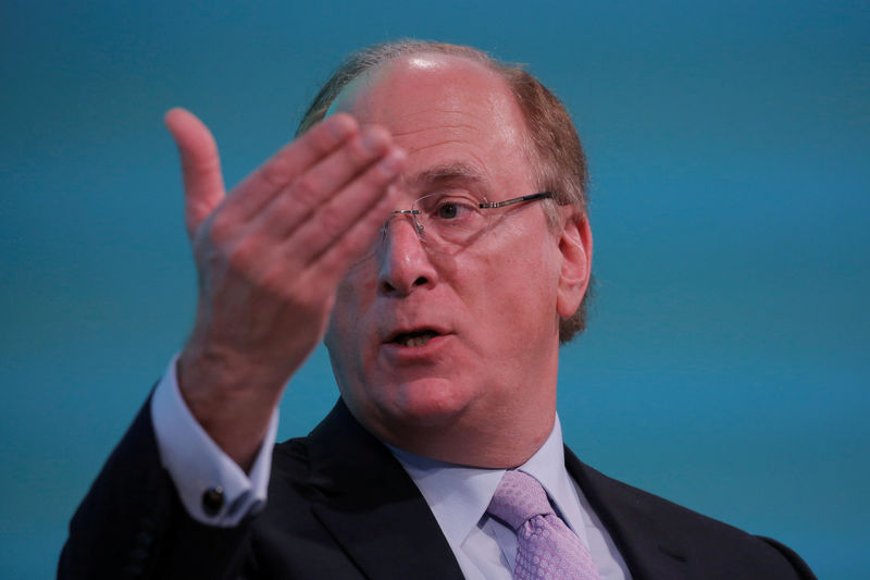 © Reuters. FILE PHOTO: Larry Fink, Chief Executive Officer of BlackRock, takes part in the Yahoo Finance All Markets Summit in New York