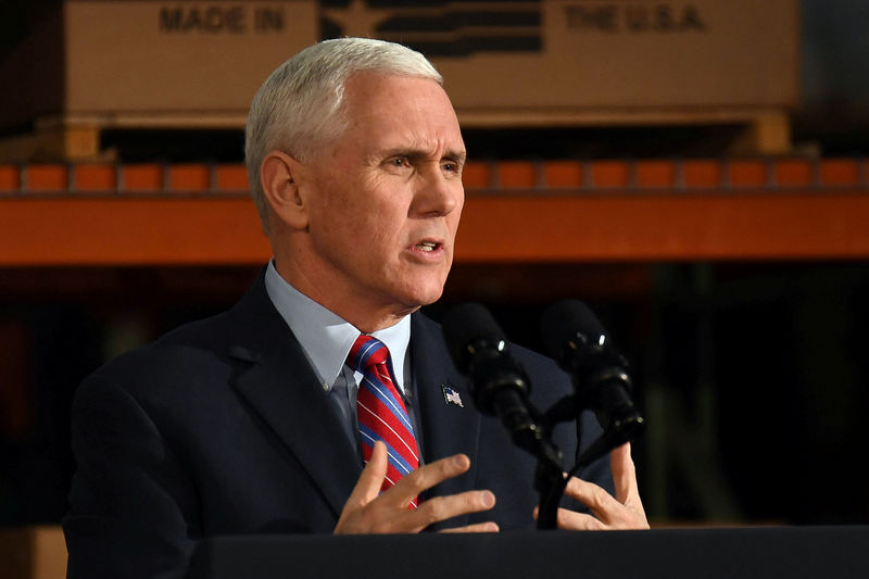 © Reuters. U.S. Vice President Mike Pence speaks about the American Health Care Act during a visit to the Harshaw-Trane Parts and Distribution Center in Louisville