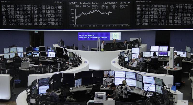 © Reuters. الأسهم الأوروبية ترتفع بقيادة قطاع التعدين ونشاط الدمج