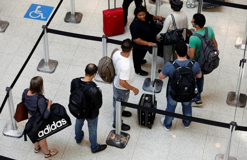 © Reuters. Aeroporto Santos Dumont, Rio de Janeiro