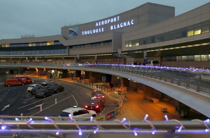 © Reuters. REJET DU RECOURS CONTRE LA PRIVATISATION DE L'AÉROPORT DE TOULOUSE