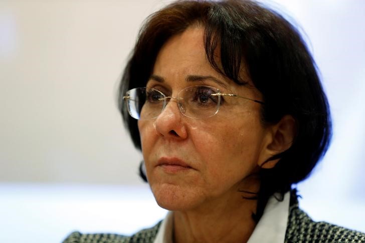 © Reuters. Rima Khalaf concede entrevista em Beirute