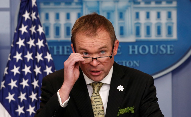 © Reuters. White House Office of Management and Budget Director Mick Mulvaney speaks about the budget at the White House in Washington