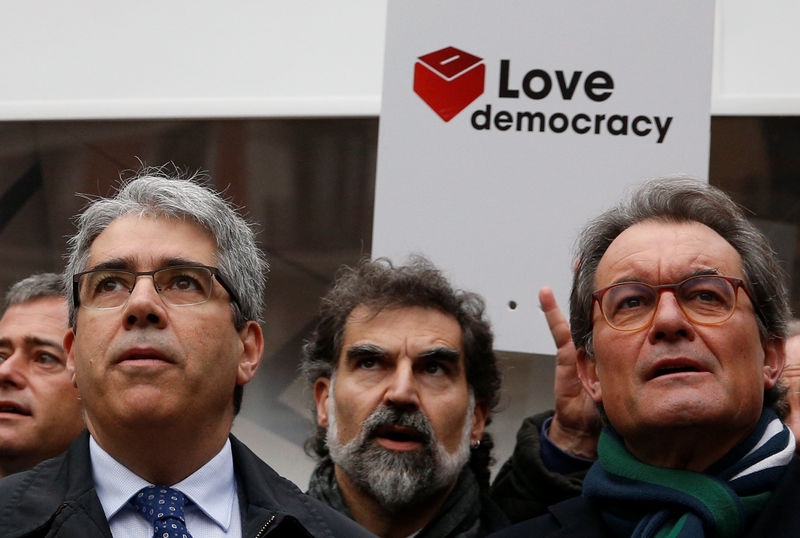© Reuters. Artur Mas invoca la Constitución para recurrir su condena por el 9-N