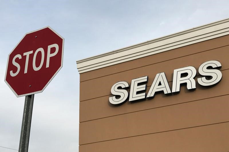 © Reuters. A Sears department store is seen in New Hyde Park, New York