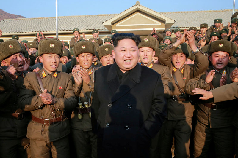 © Reuters. FILE PHOTO - North Korean leader Kim Jong Un inspects a sub-unit under KPA Unit 1344 in this undated photo released by North Korea's Korean Central News Agency