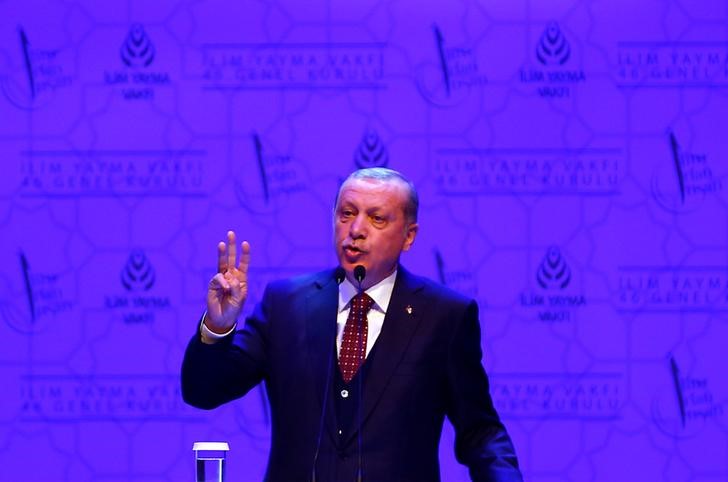 © Reuters. La UE convoca a embajador turco por comentarios de Erdogan sobre seguridad de europeos