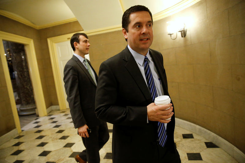 © Reuters. Nunes walks into Ryan's office at the U.S. Capitol in Washington