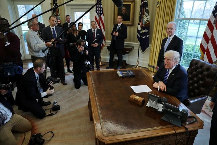 © Reuters. Trump relaja la regulación en materia energética