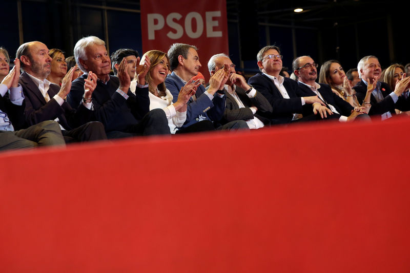 © Reuters. El PSOE convocará las primarias en el comité del 1 de abril