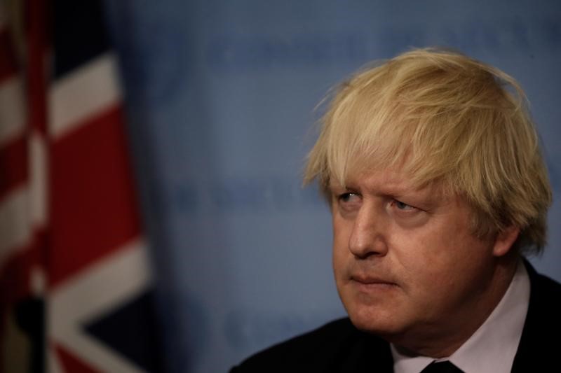 © Reuters. British Foreign Secretary Boris Johnson speaks to reporters after chairing a United Nations Security Council meeting at U.N. headquarters in New York