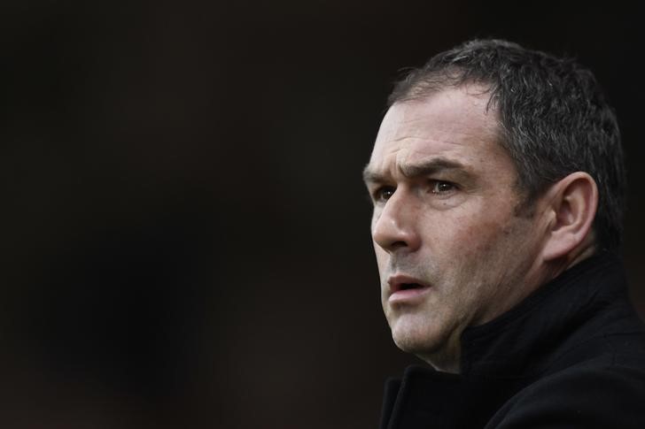 © Reuters. Swansea City manager Paul Clement