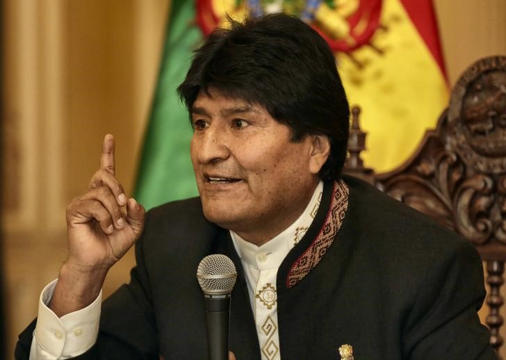 © Reuters. Evo Morales concede entrevista em La Paz