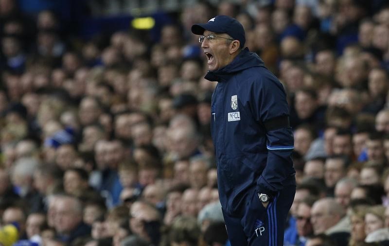 © Reuters. West Bromwich Albion manager Tony Pulis