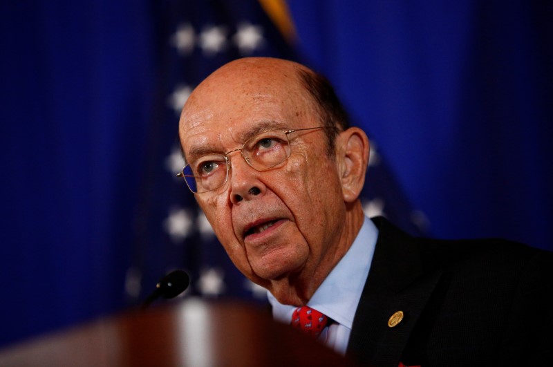 © Reuters. U.S. Commerce Secretary Wilbur Ross holds a news conference at the Department of Commerce in Washington