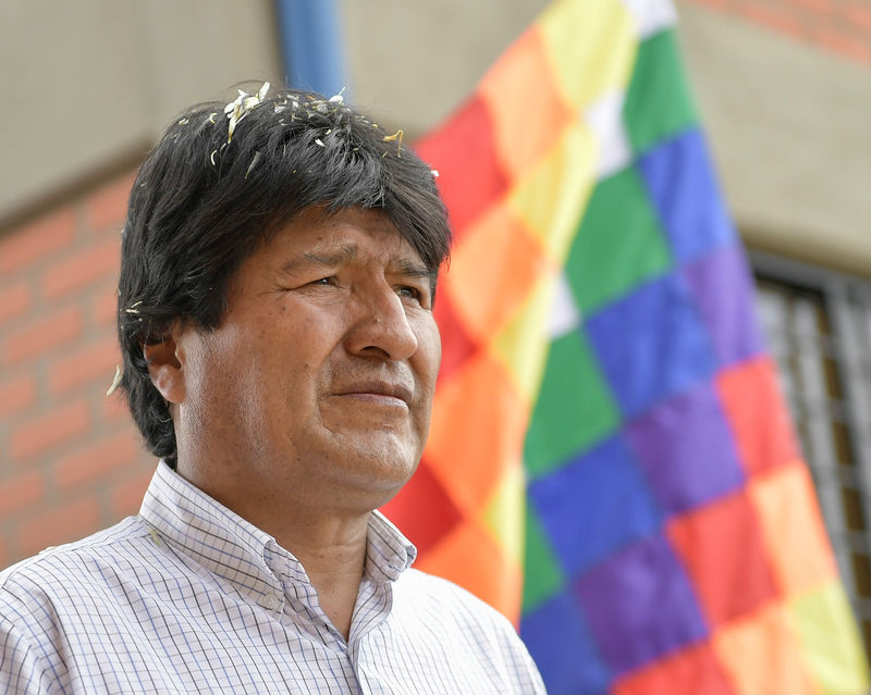 © Reuters. Bolivia's President Evo Morales attends a school inauguration ceremony  in Puerto Villarroel in Cochabamba