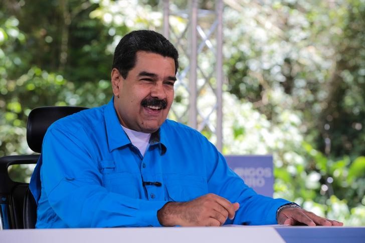 © Reuters. Maduro faz discurso em transmissão em Caracas