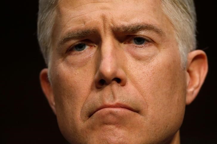 © Reuters. O indicado à Suprema Corte dos Estados Unidos, Neil Gorsuch, durante o primeiro dia de sua confirmação no Comitê Judiciário do Senado em Washington, nos EUA