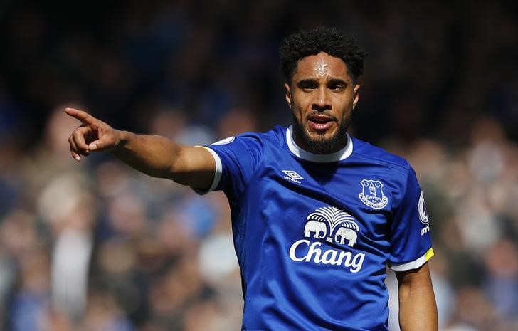 © Reuters. Everton's Ashley Williams in action