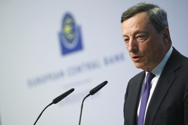 © Reuters. ECB President Draghi is pictured during a news conference in Frankfurt