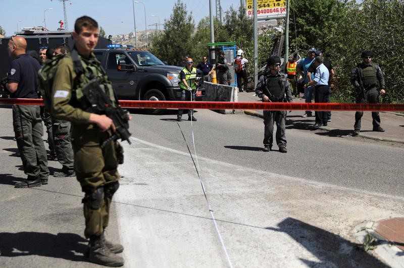© Reuters. Muere un israelí al ser arrollado por un coche palestino en Cisjordania